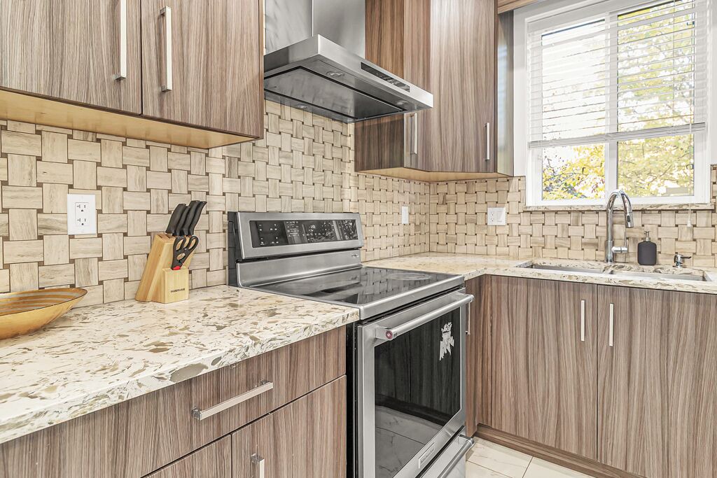 Photo of Kitchen in South Surrey