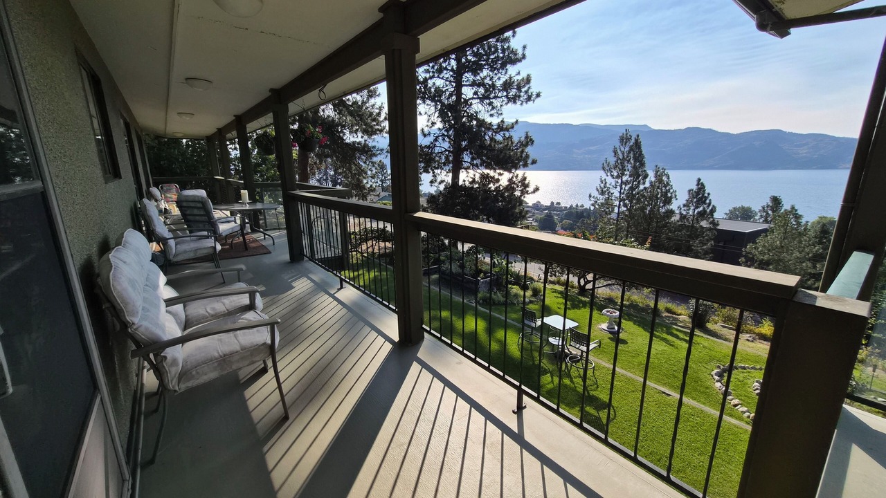 Photo of Patio Balcony in Central Okanagan