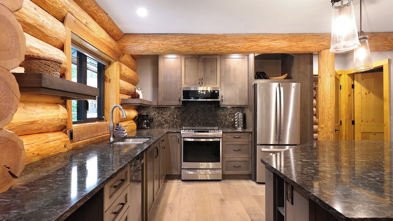 Photo of Kitchen in Courtenay