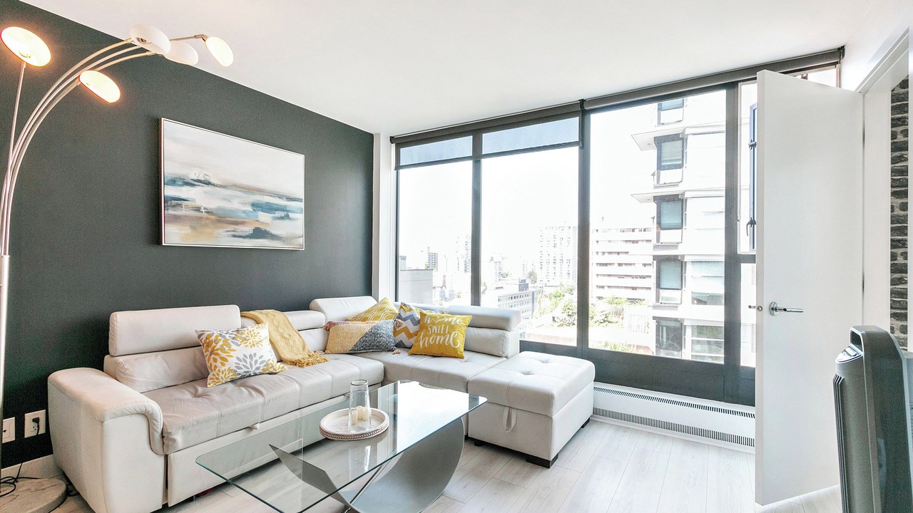 Photo of Livingroom in Downtown Vancouver