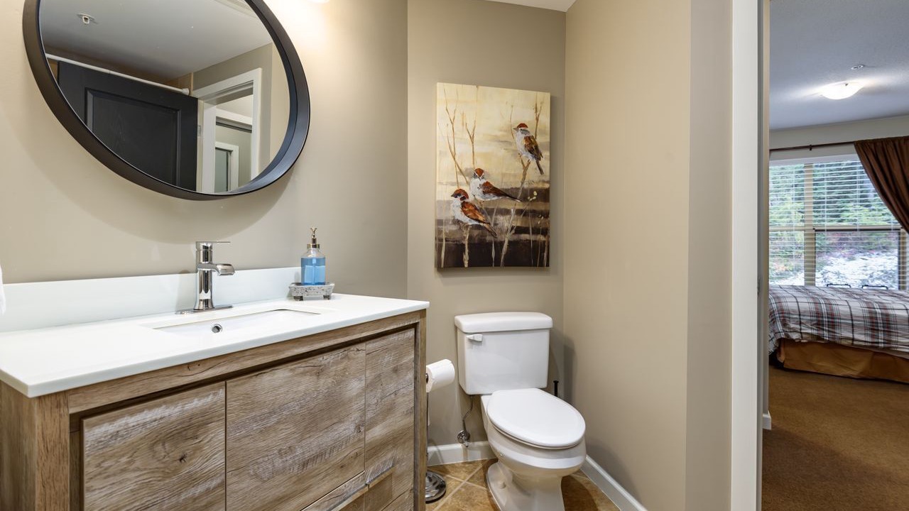 Photo of Bathroom in Courtenay