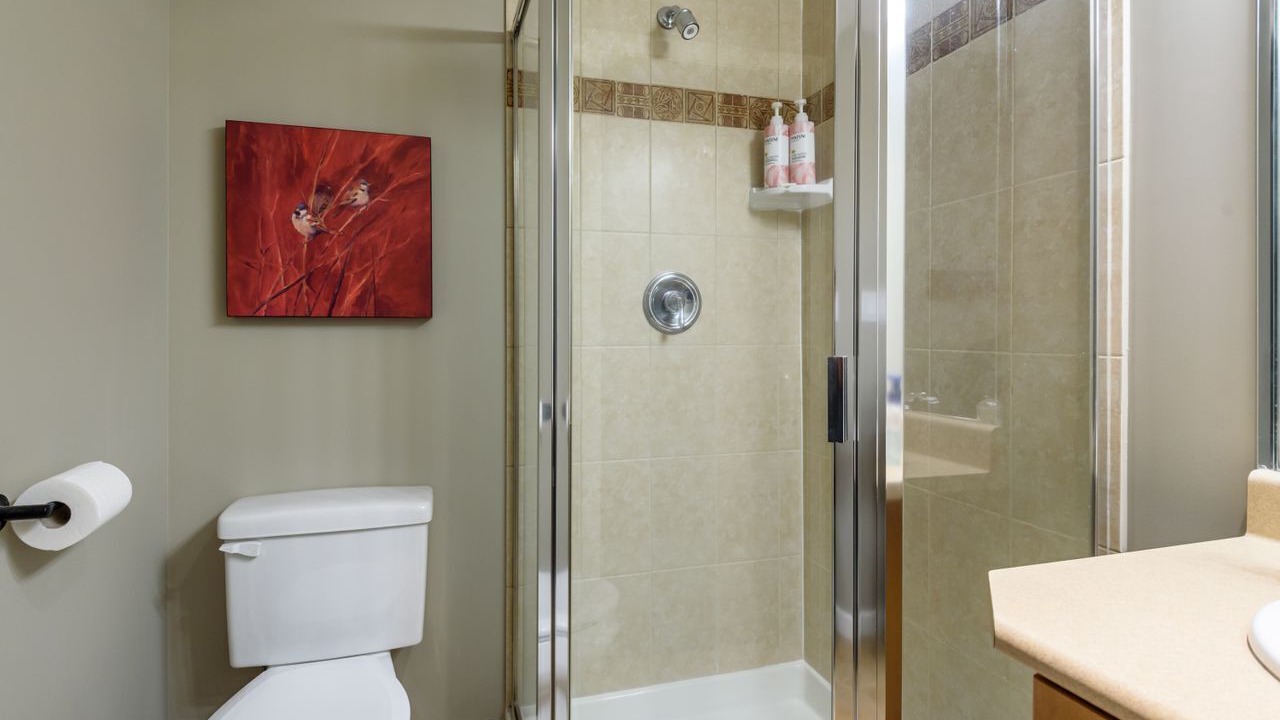 Photo of Bathroom in Courtenay