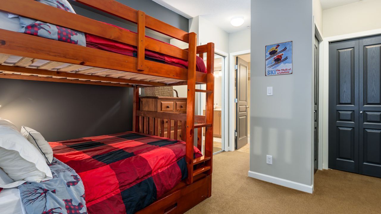 Photo of Bedroom in Courtenay