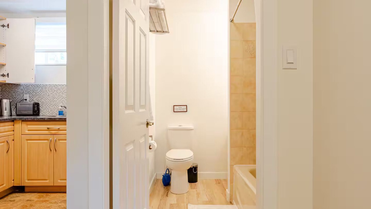 Photo of Bathroom in North Vancouver