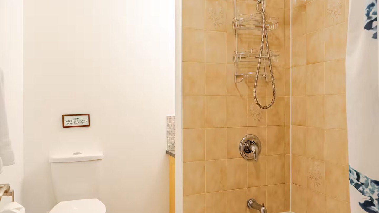 Photo of Bathroom in North Vancouver