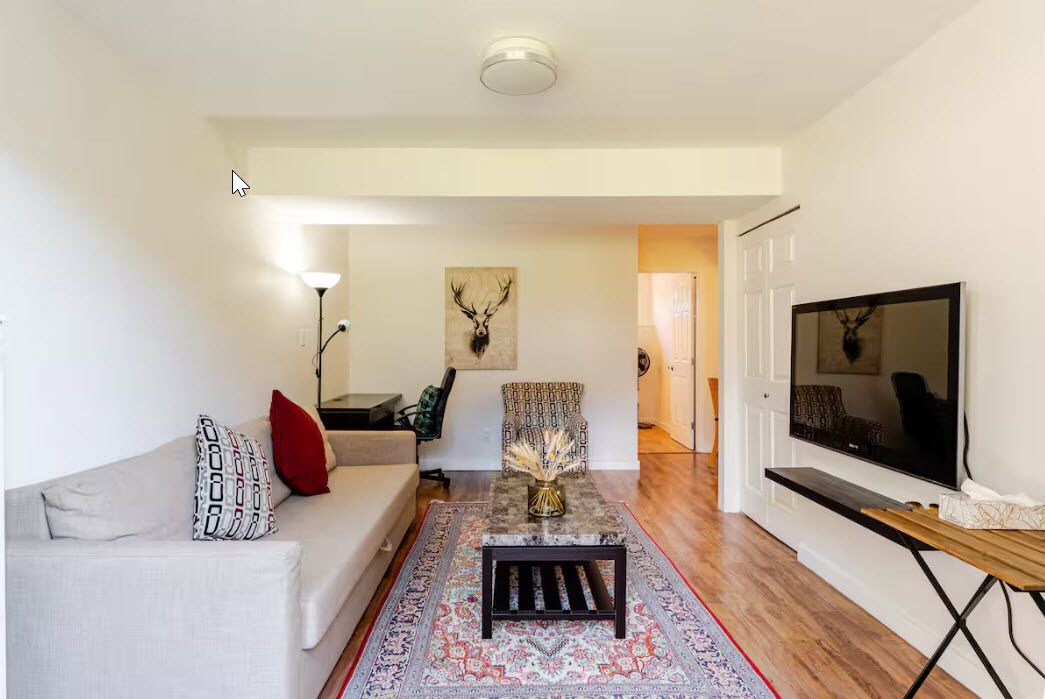 Photo of Livingroom in North Vancouver