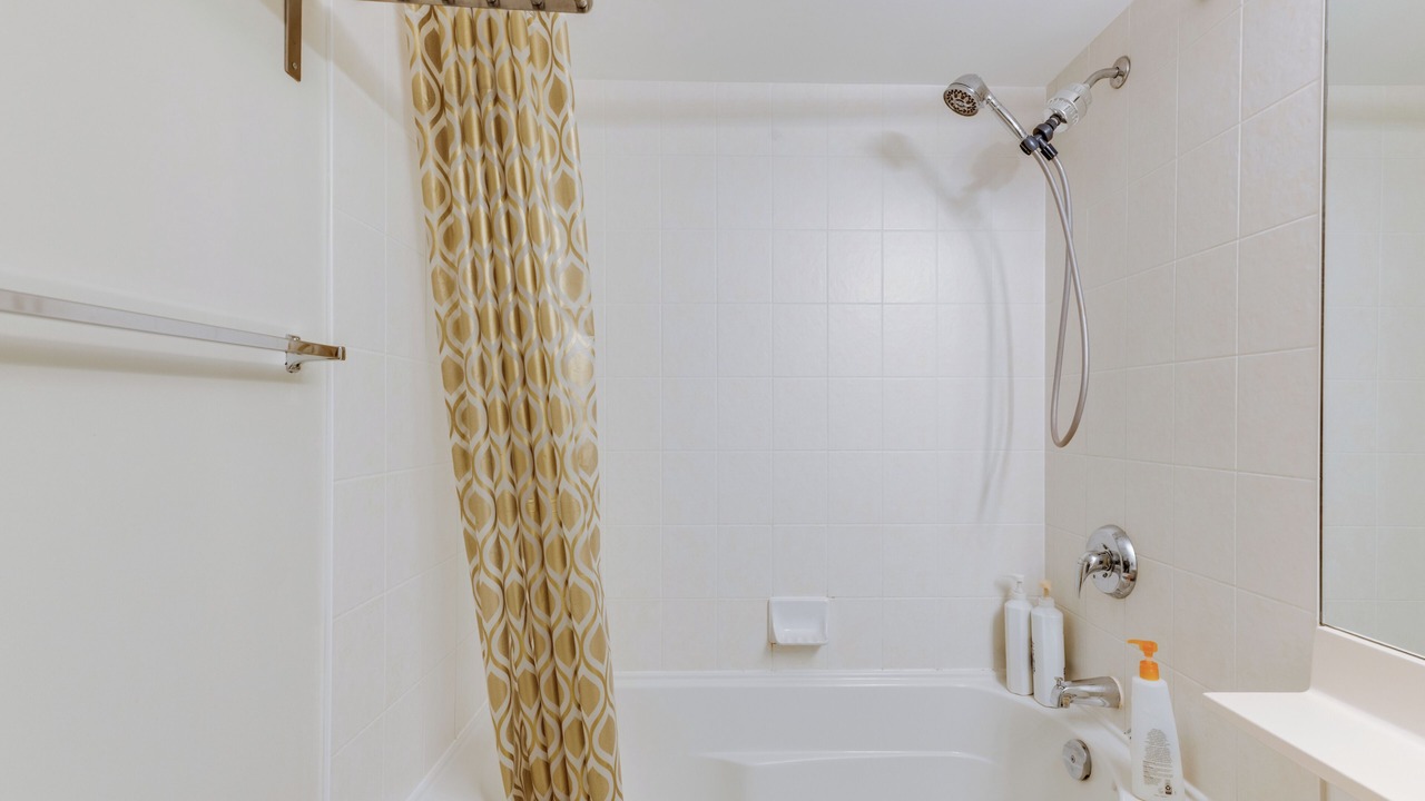 Photo of Bathroom in Niagara