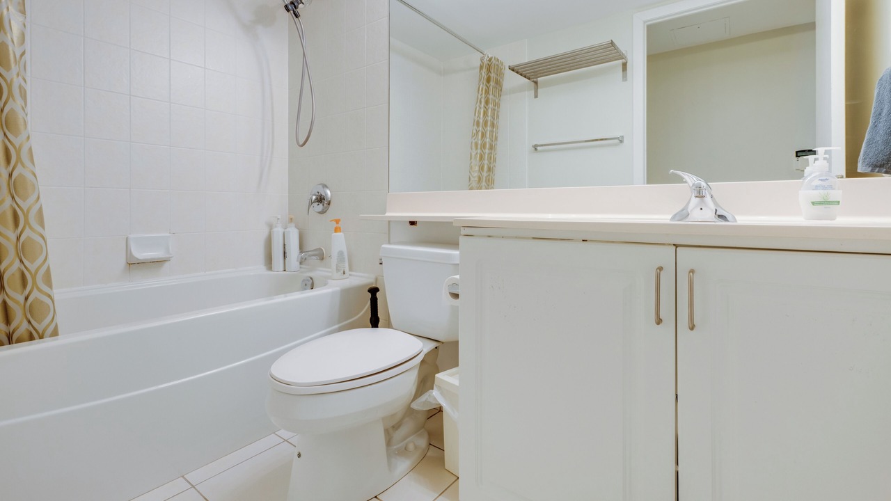 Photo of Bathroom in Niagara