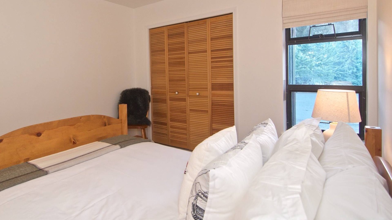 Photo of Bedroom in Blueberry Hill