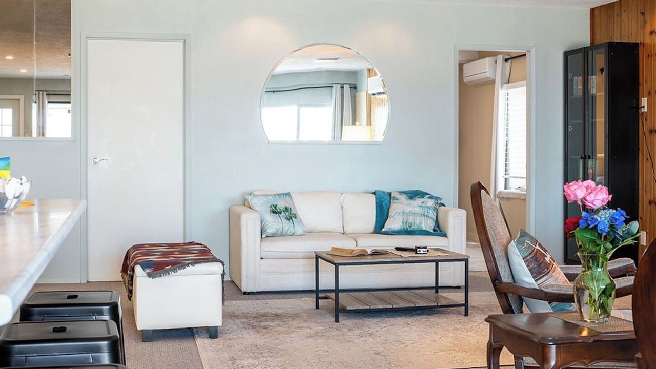 Photo of Livingroom in Campbell River
