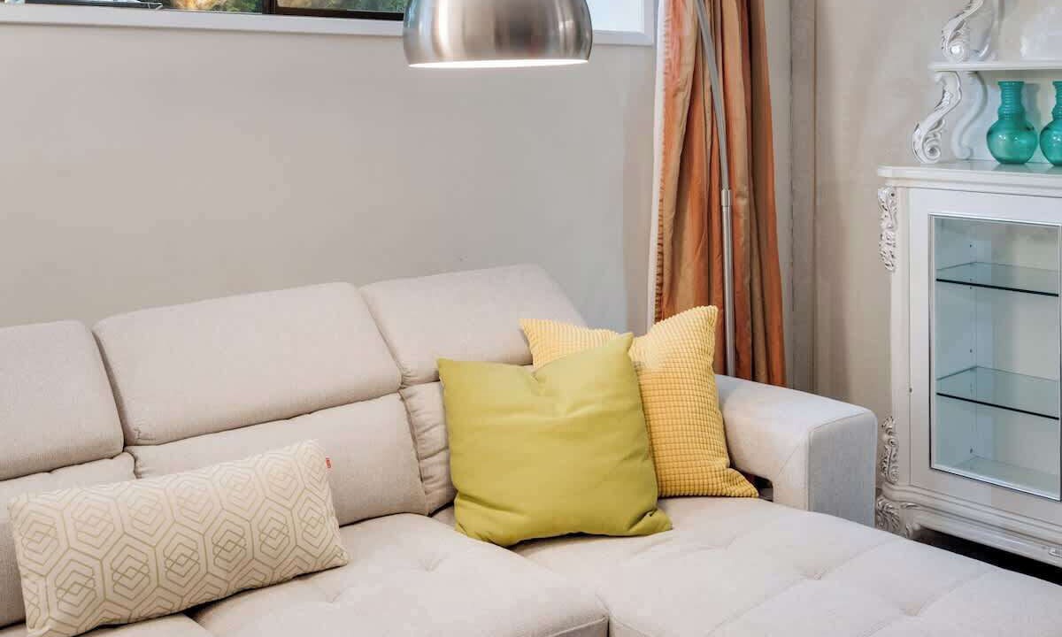 Photo of Livingroom in Oakridge
