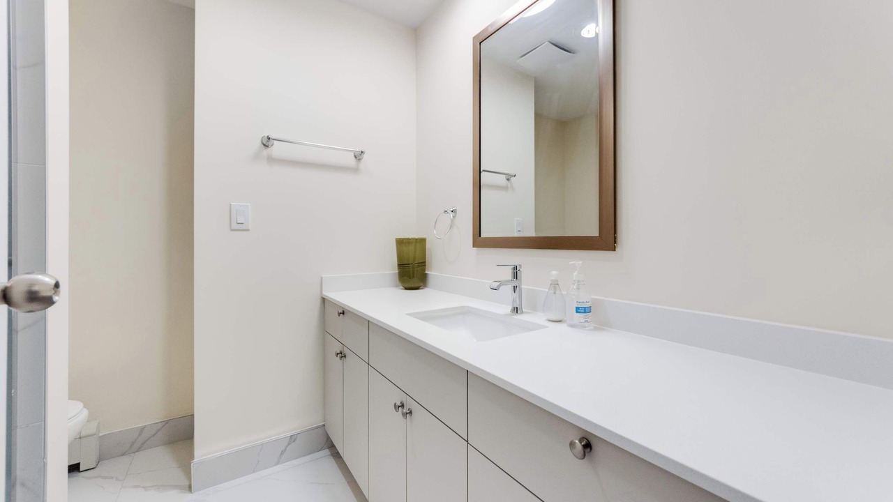 Photo of Bathroom in Oakridge