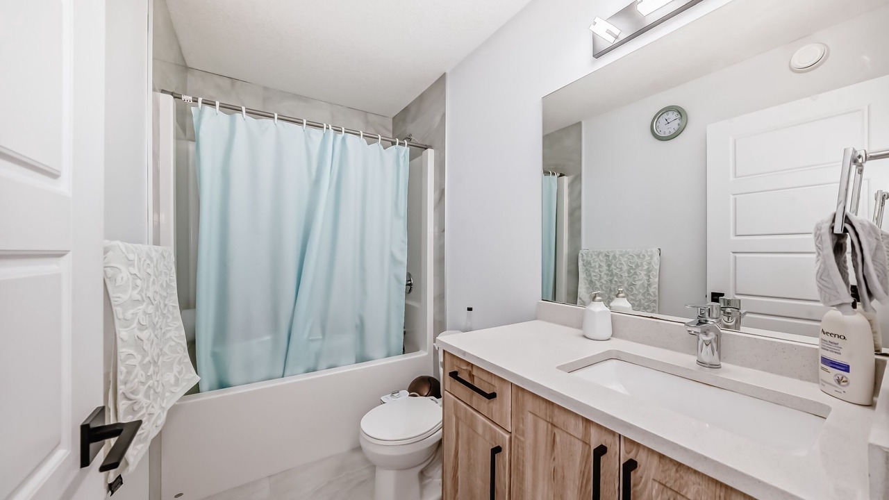 Photo of Bathroom in Leduc