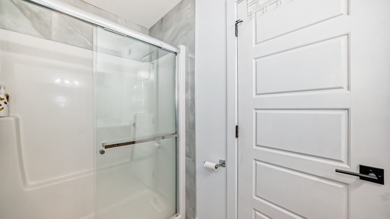 Photo of Bathroom in Leduc