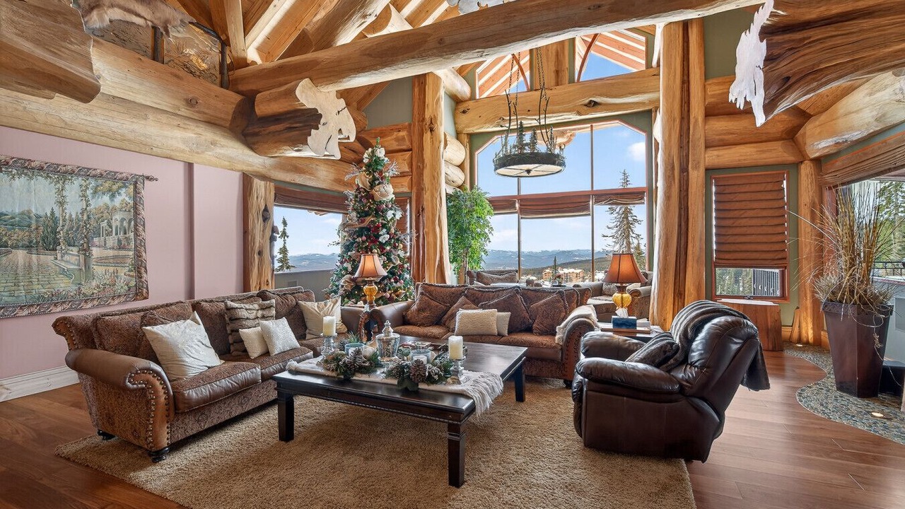 Photo of Livingroom in Big White Ski Resort