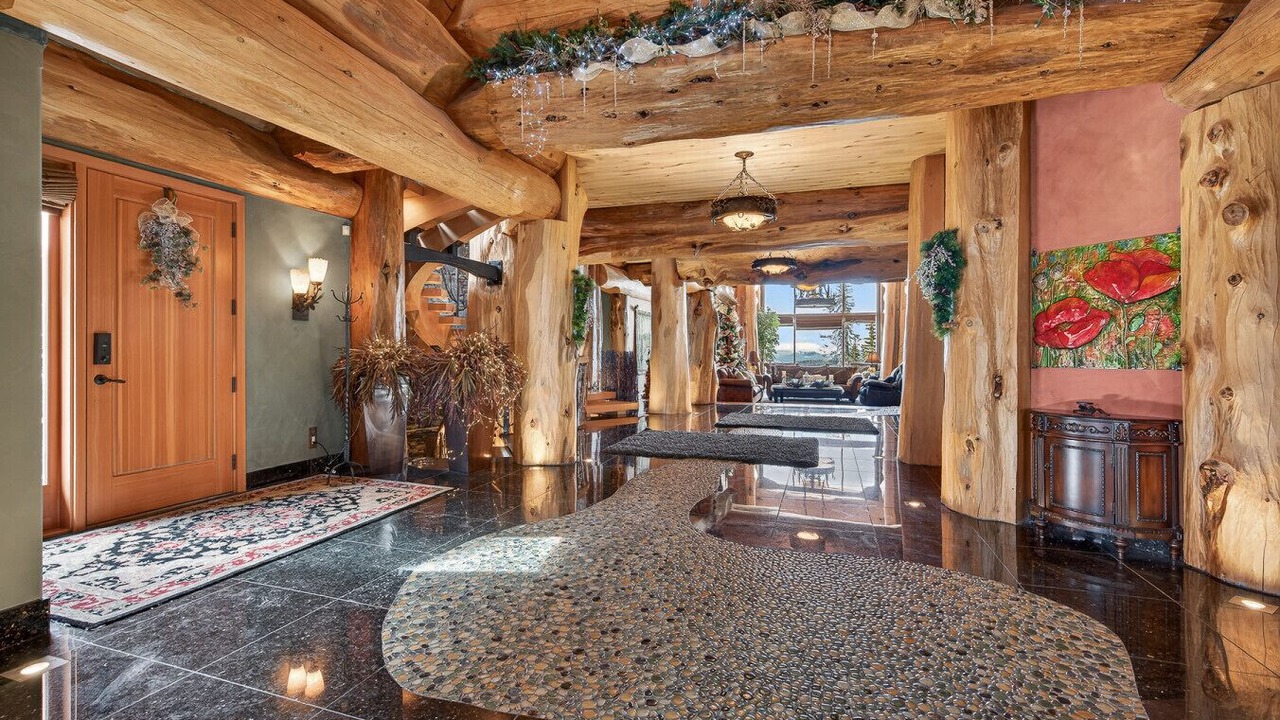 Photo of Others in Big White Ski Resort