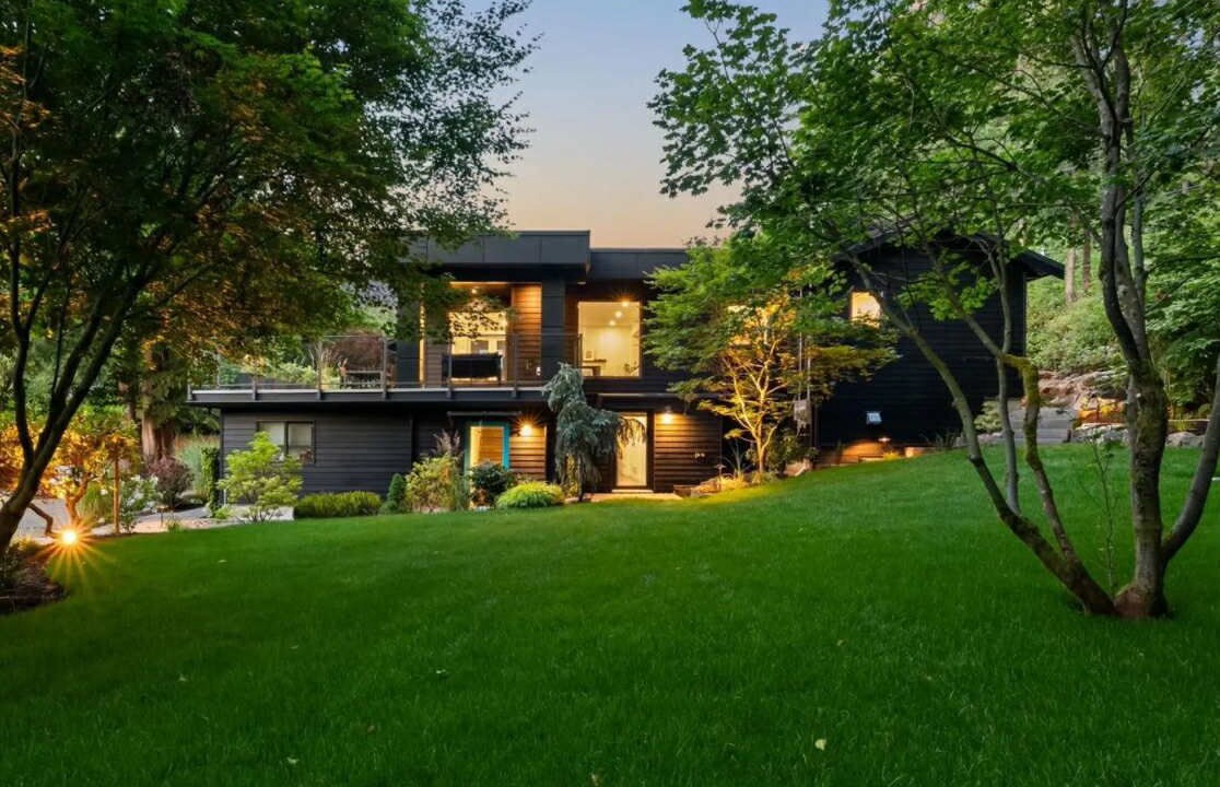 Photo of Outdoor in Deep Cove