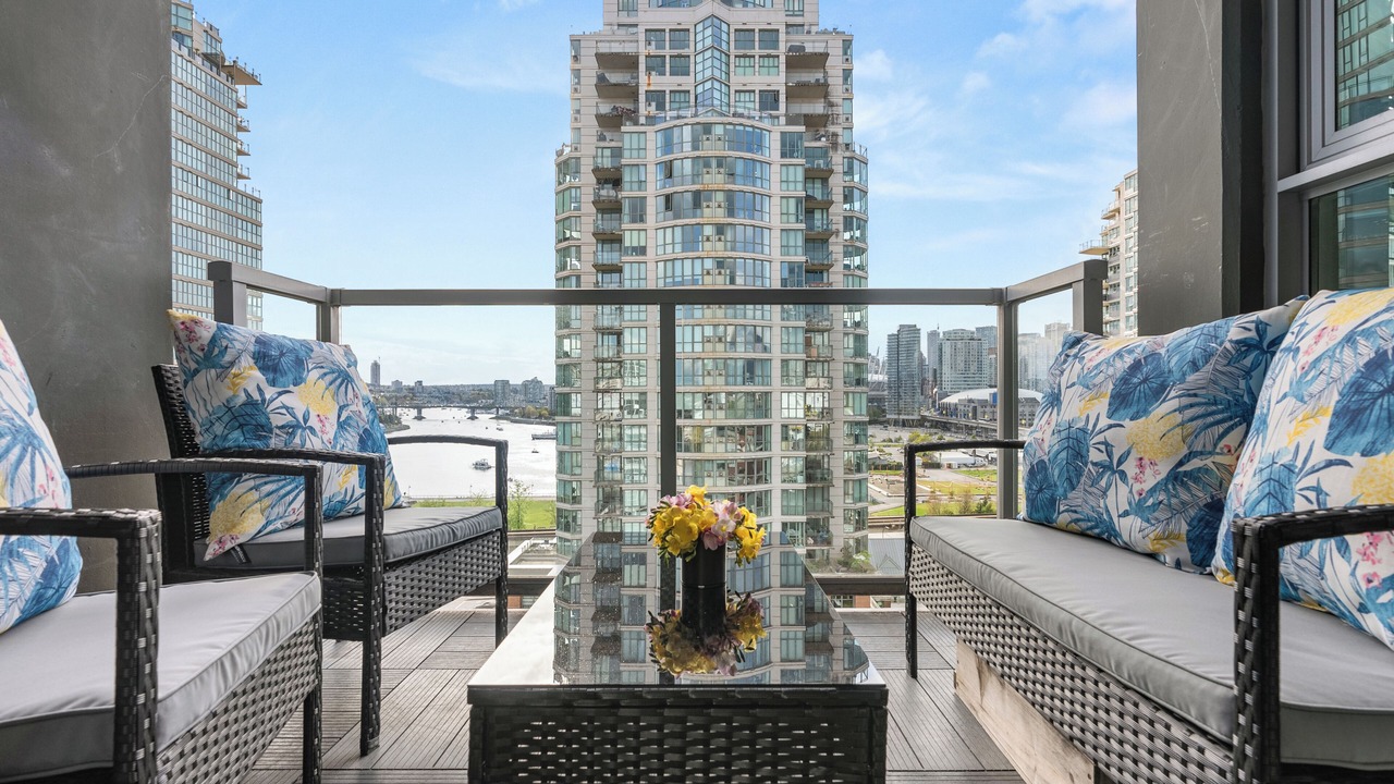 Photo of Outdoor in Crosstown