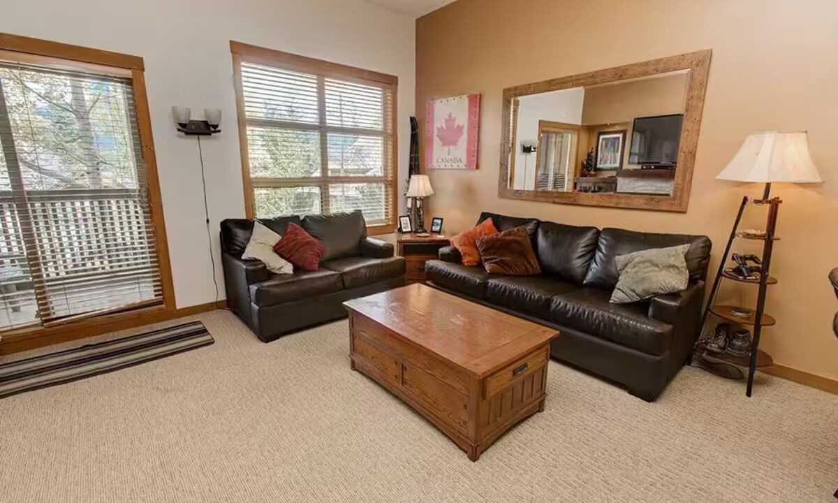 Photo of Livingroom in Upper Village