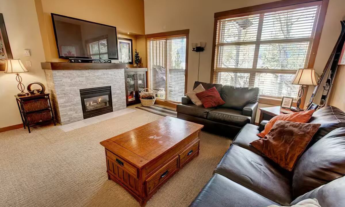 Photo of Livingroom in Upper Village
