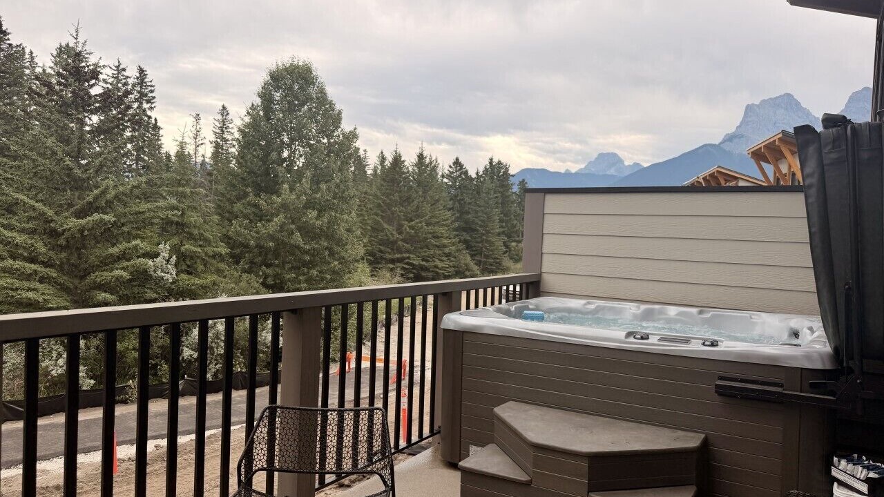 Photo of Others in Canmore