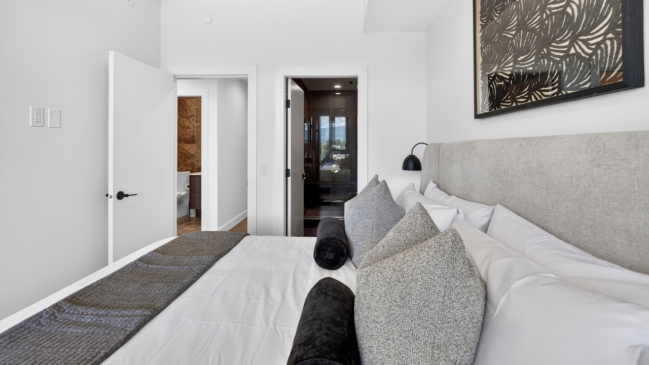 Photo of Bedroom in South Pandosy