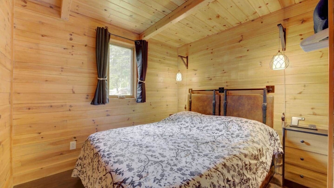 Photo of Bedroom in Coaticook