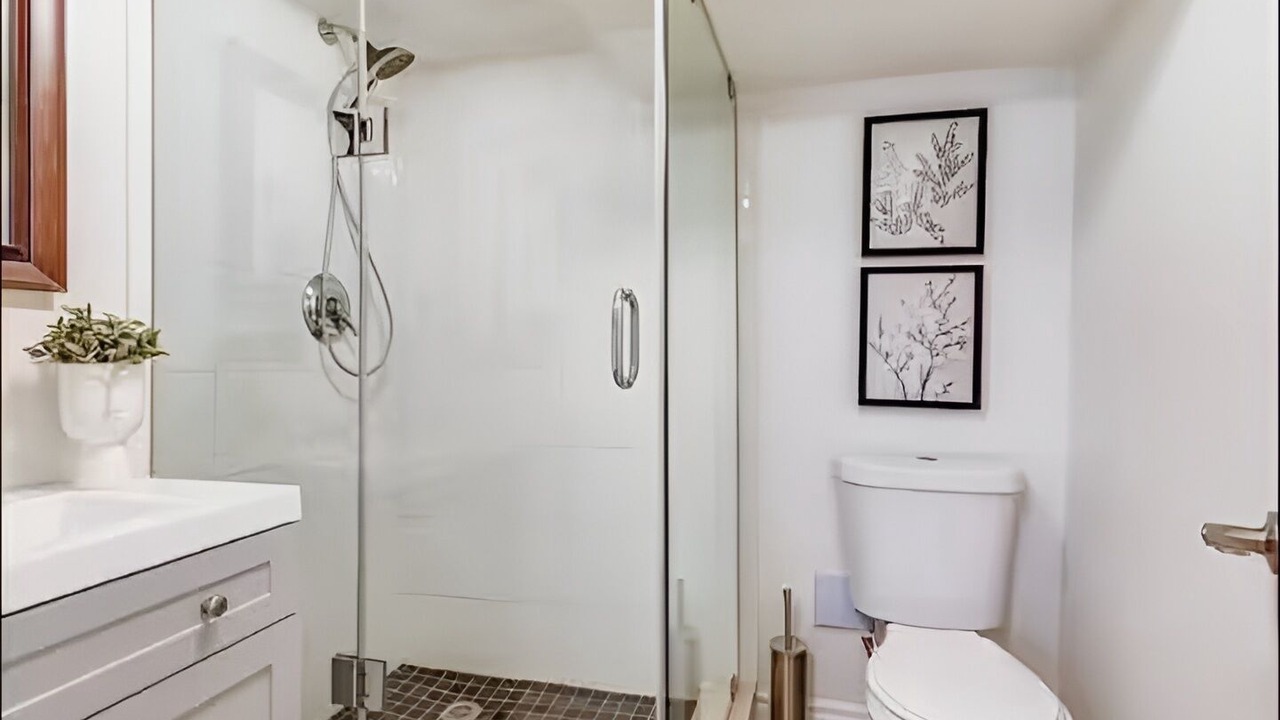 Photo of Bathroom in New Toronto
