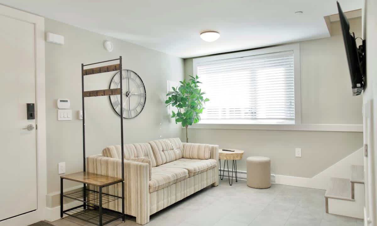Photo of Livingroom in Vancouver South
