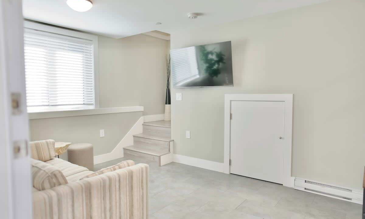 Photo of Livingroom in Vancouver South