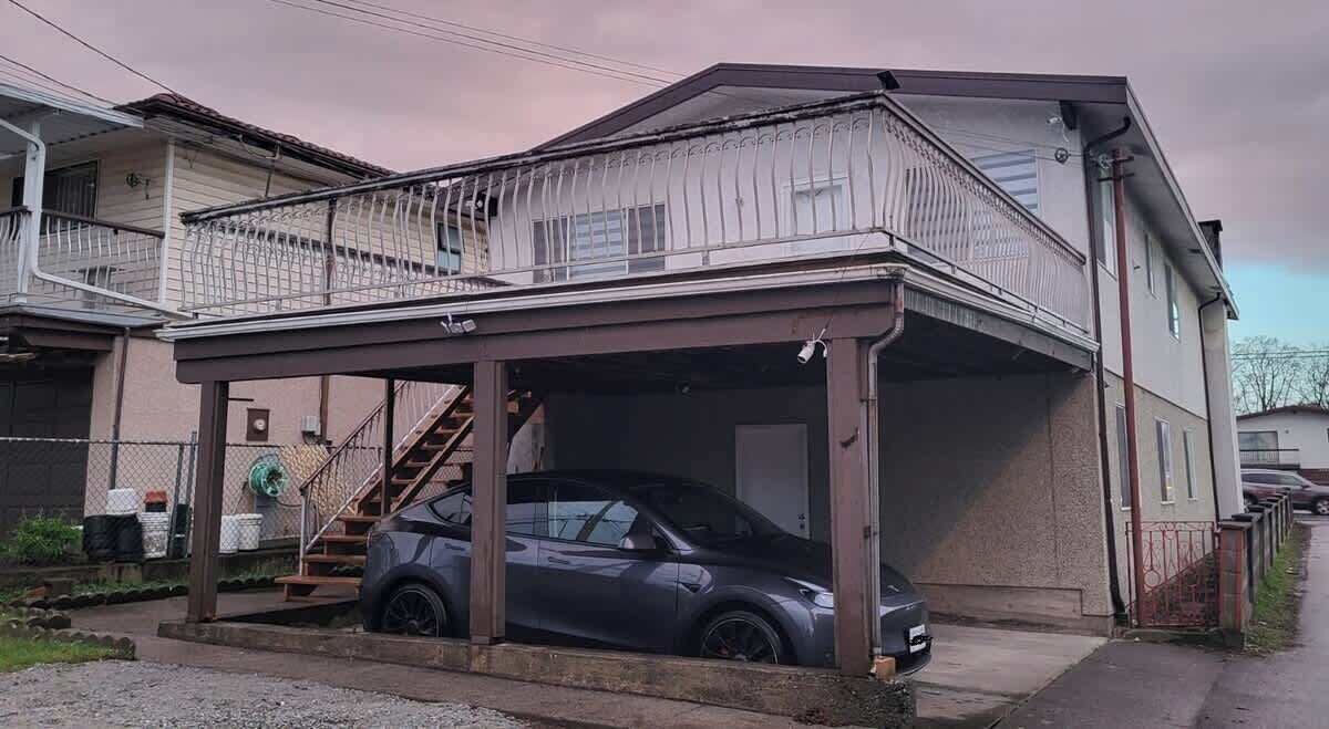 Photo of Outdoor in Knight