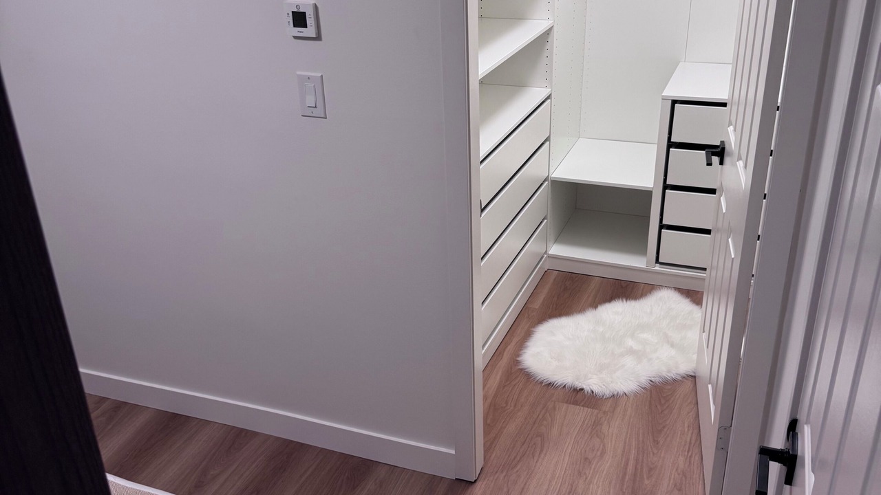 Photo of Bedroom in Canyon Heights