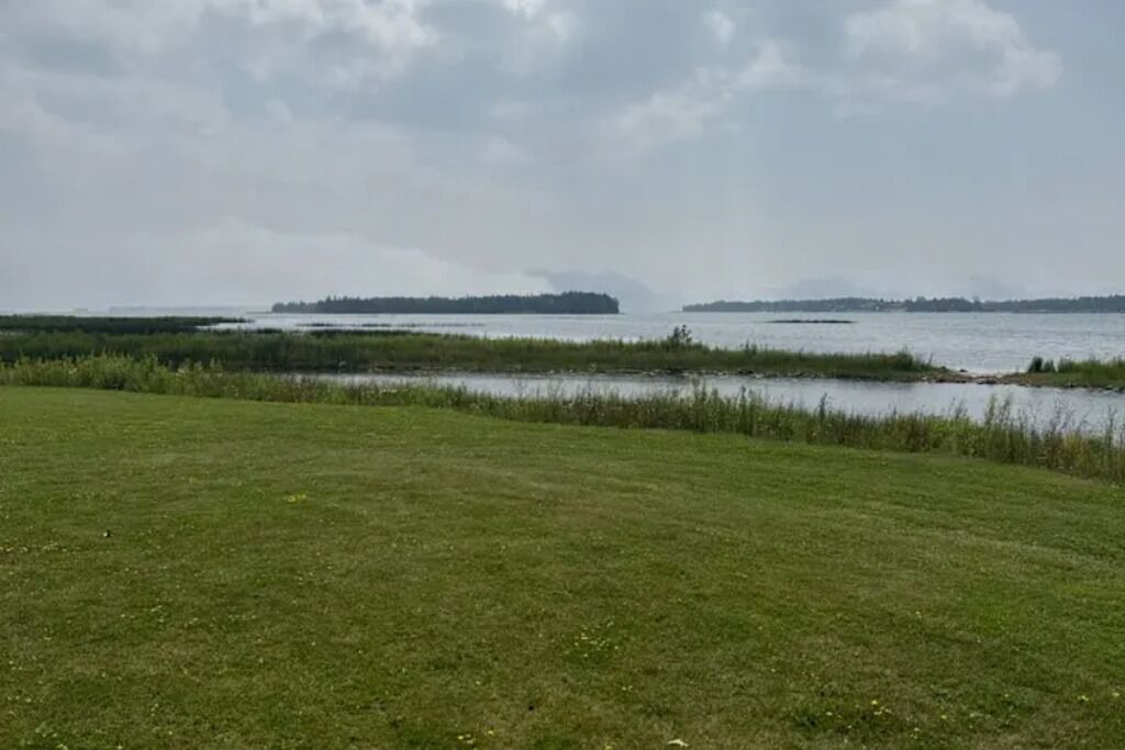 Photo of Others in Stokes Bay