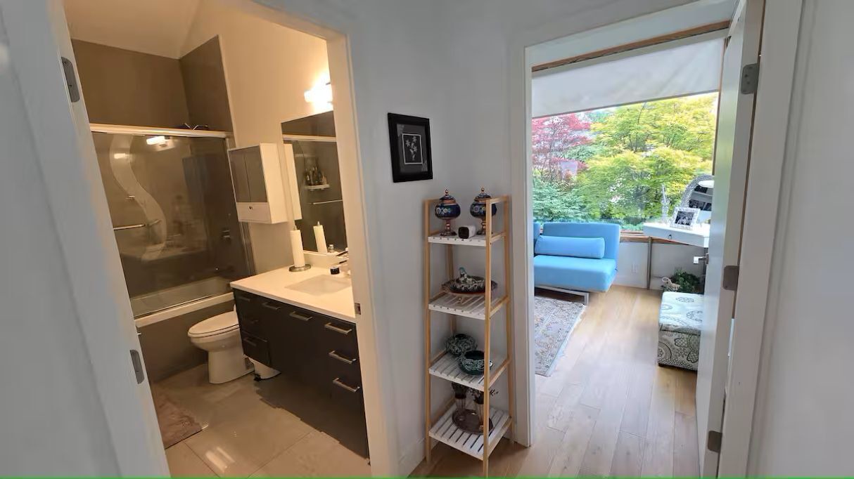 Photo of Bathroom in North Vancouver