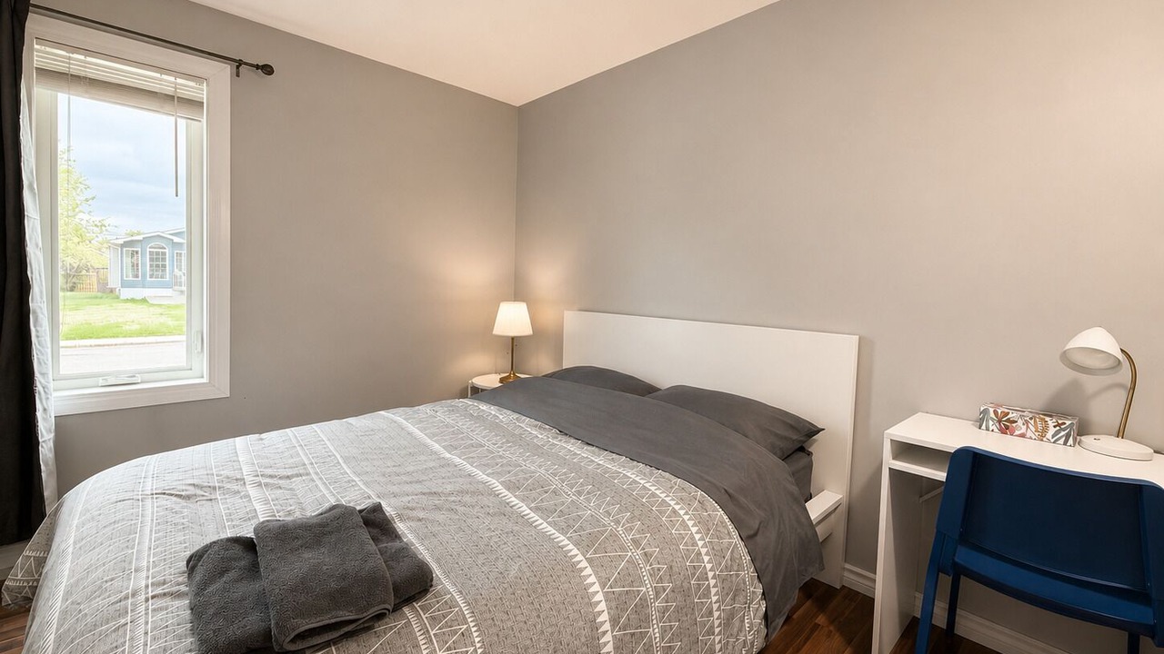 Photo of Bedroom in Thompson