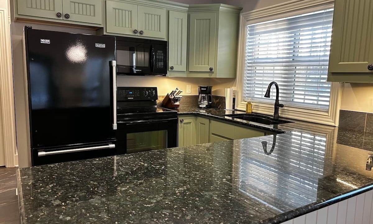 Photo of Kitchen in Fowler Lake