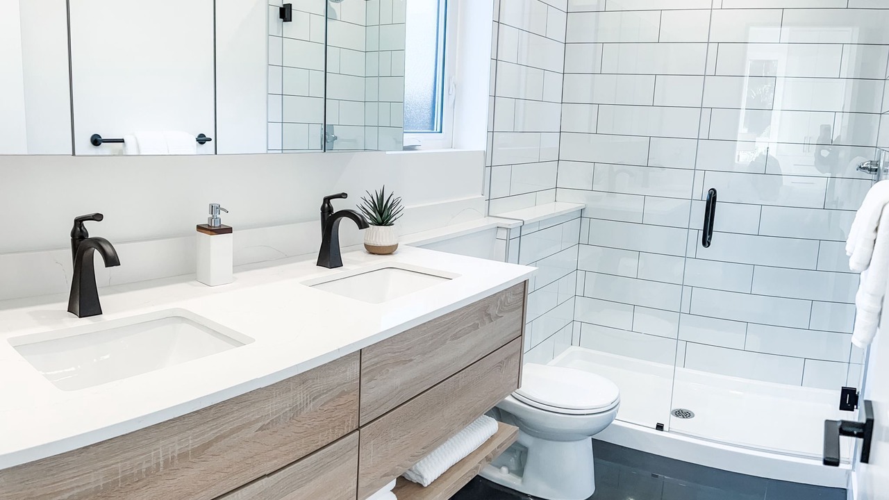 Photo of Bathroom in Grandview-Woodland