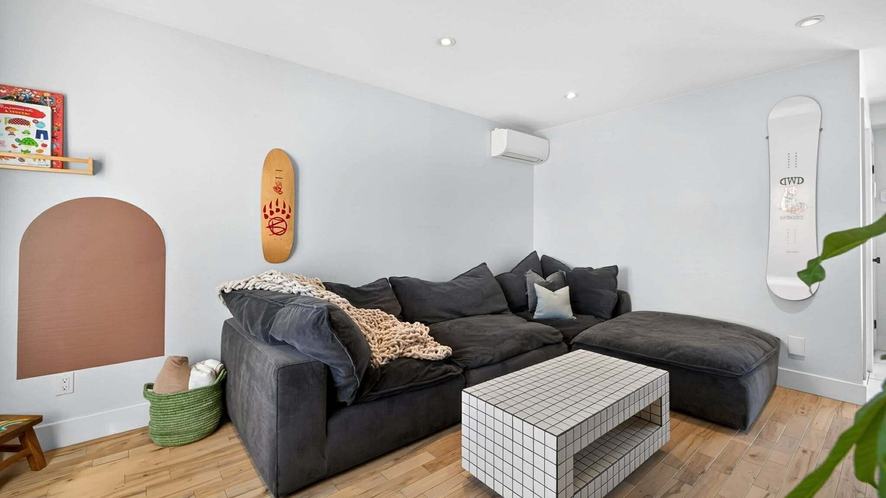 Photo of Livingroom in Saint-Mathieu-de-Beloeil