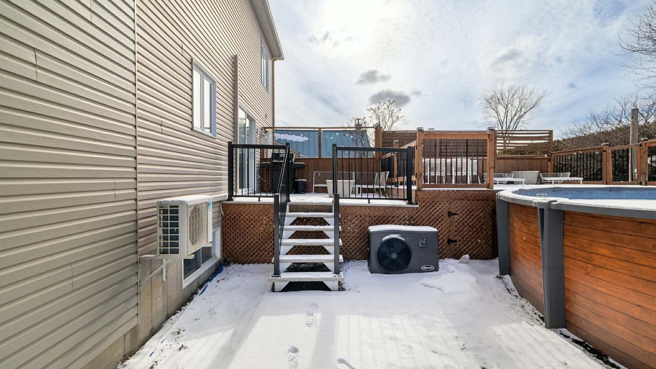 Photo of Patio Balcony in Saint-Mathieu-de-Beloeil