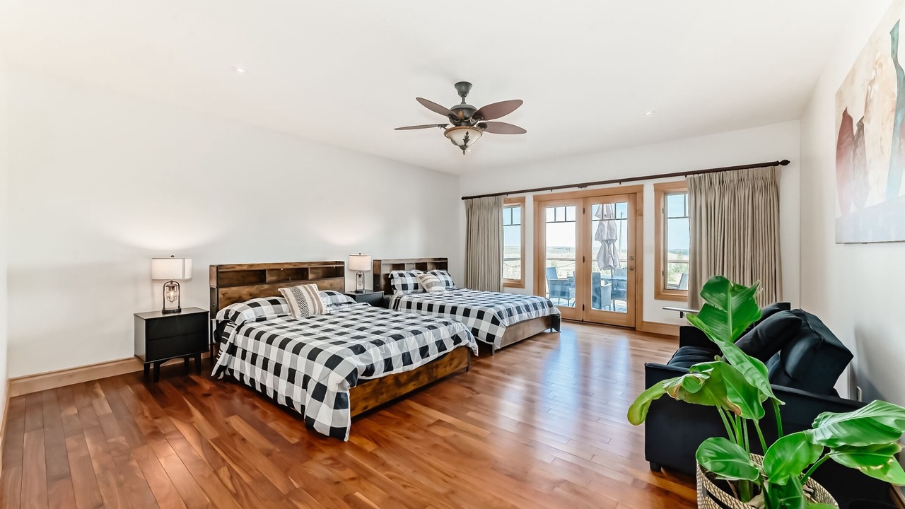Photo of Bedroom in Calgary-Edmonton Corridor