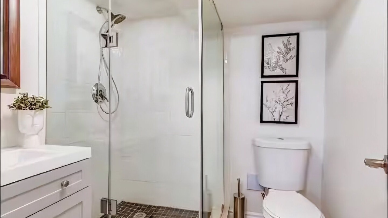 Photo of Bathroom in New Toronto