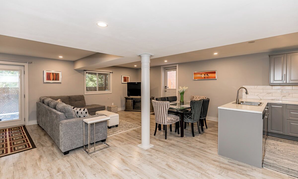 Photo of Livingroom in Barrie