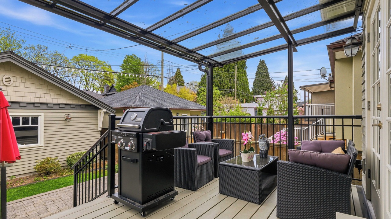 Photo of Patio Balcony in West Side