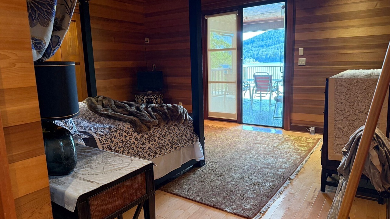Photo of Bedroom in Sunshine Coast