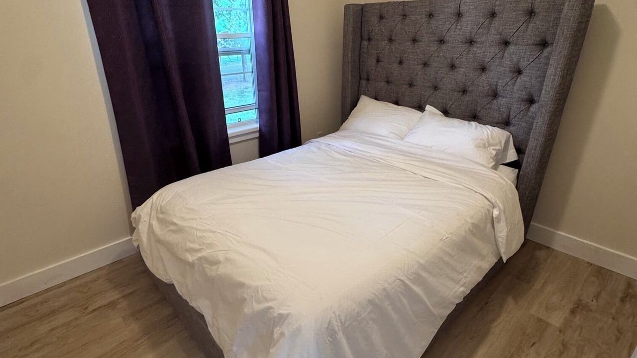 Photo of Bedroom in Balm Beach
