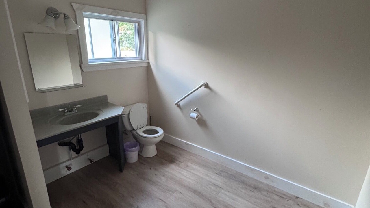 Photo of Bathroom in Balm Beach