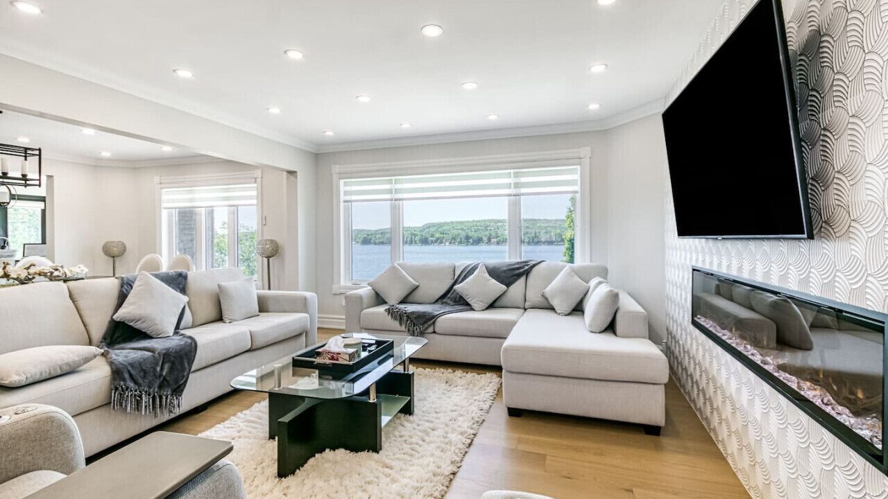 Photo of Livingroom in Sudbury