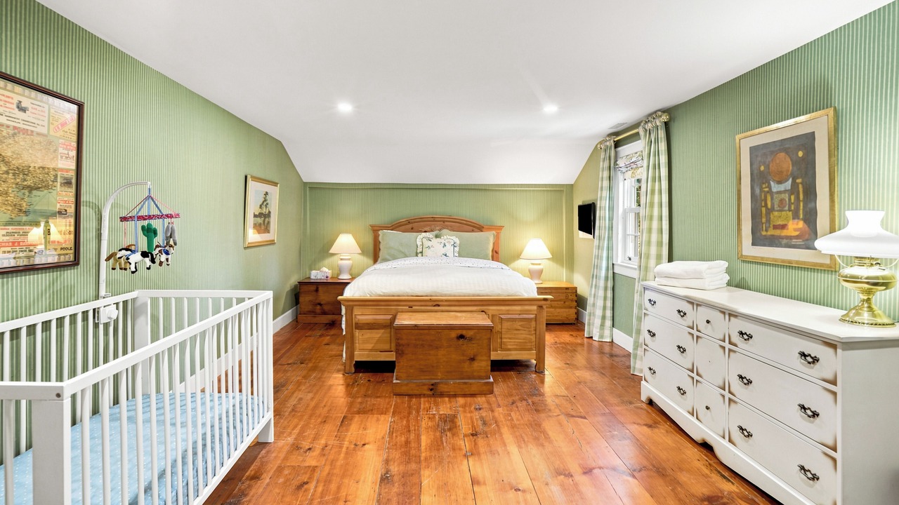 Photo of Bedroom in Old Town Historic District