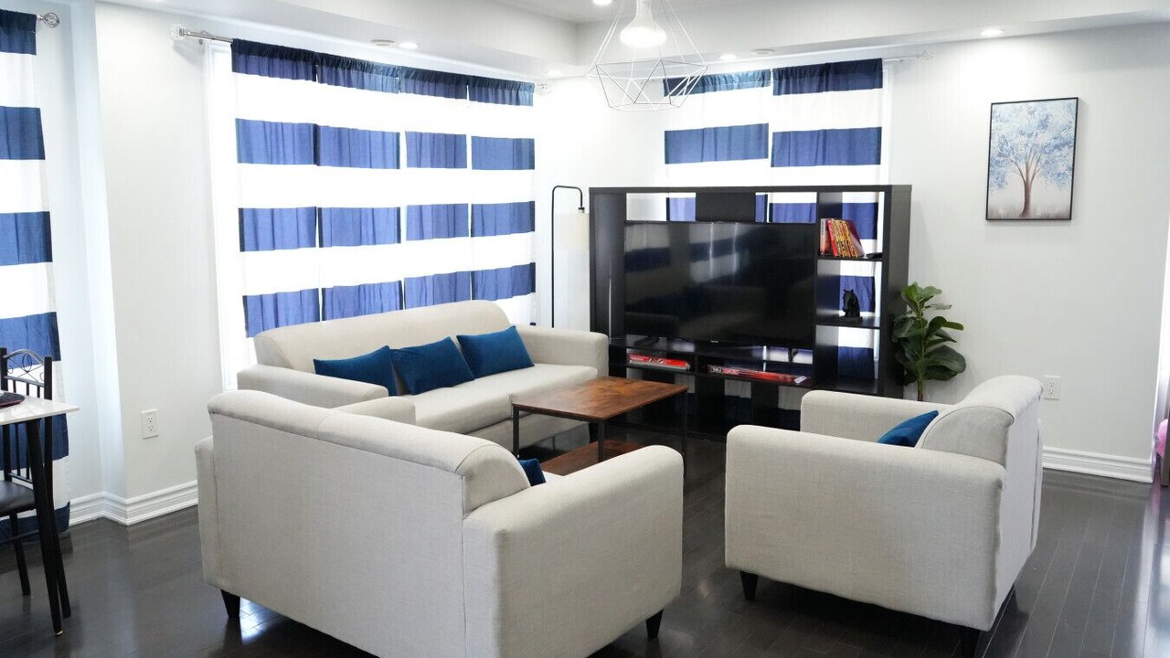 Photo of Livingroom in Brampton