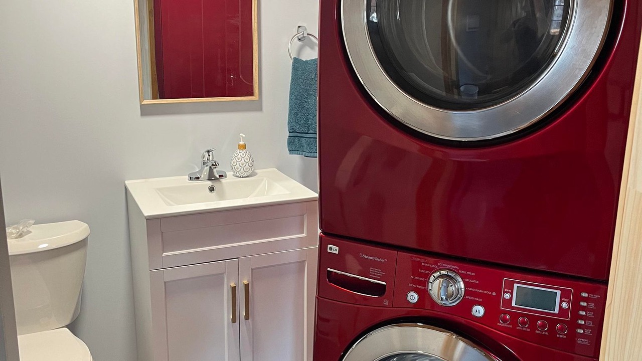 Photo of Bathroom in Winnipeg Beach